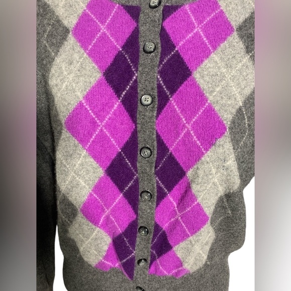 Women’s Gray Argyle Button Front Cashmere Sweater Cardigan - Picture 3 of 9